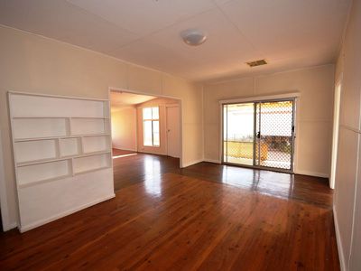 28 Quail Street, Longreach