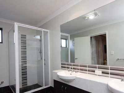 7B Moolyeen Road, Brentwood