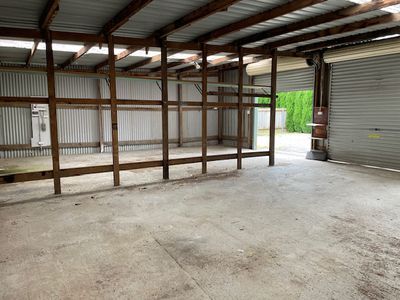 REAR 3 BAY GARAGE / 29 HODDLE STREET, Robertson