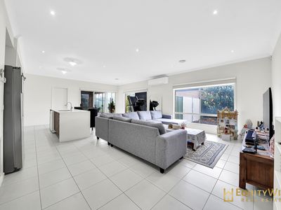 34 Mundara Drive, Wyndham Vale