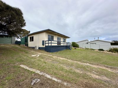 13 Wentworth Street, Beachport