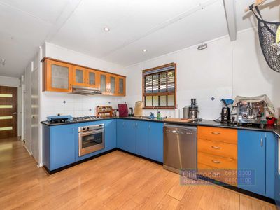 10 Robin Street, South Golden Beach