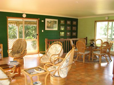 203 Western Avenue, Montville