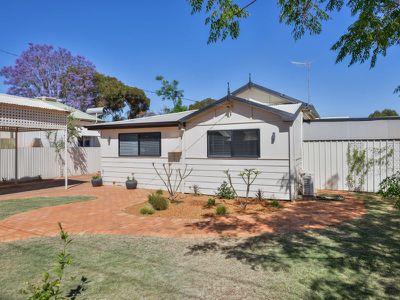 17 Dorothea Street, South Kalgoorlie