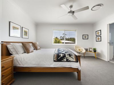 9 Carriage Way, Milton