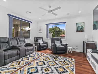 11 Sundeck Avenue, Hawks Nest