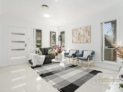 7 / 61 Portico Parade, Toongabbie