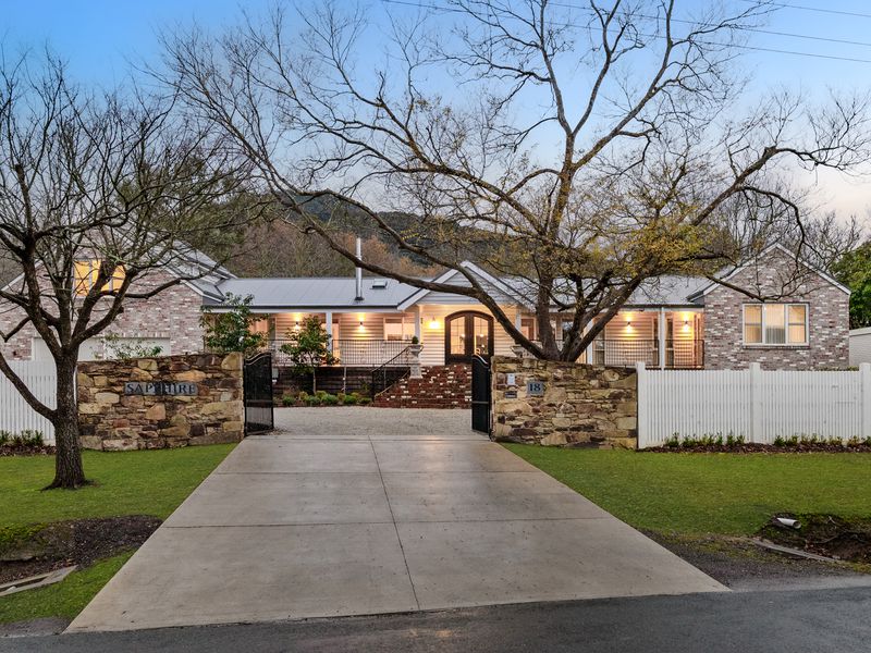 18 Salisbury Road, Mount Macedon