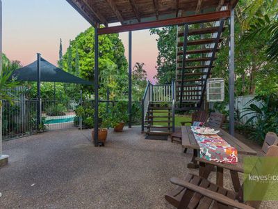 5 Townsville Street, West End