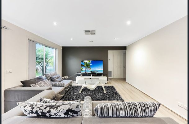 48 Rio Grande Drive, Roxburgh Park