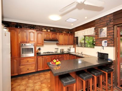 78 Simmons Road, North Ipswich