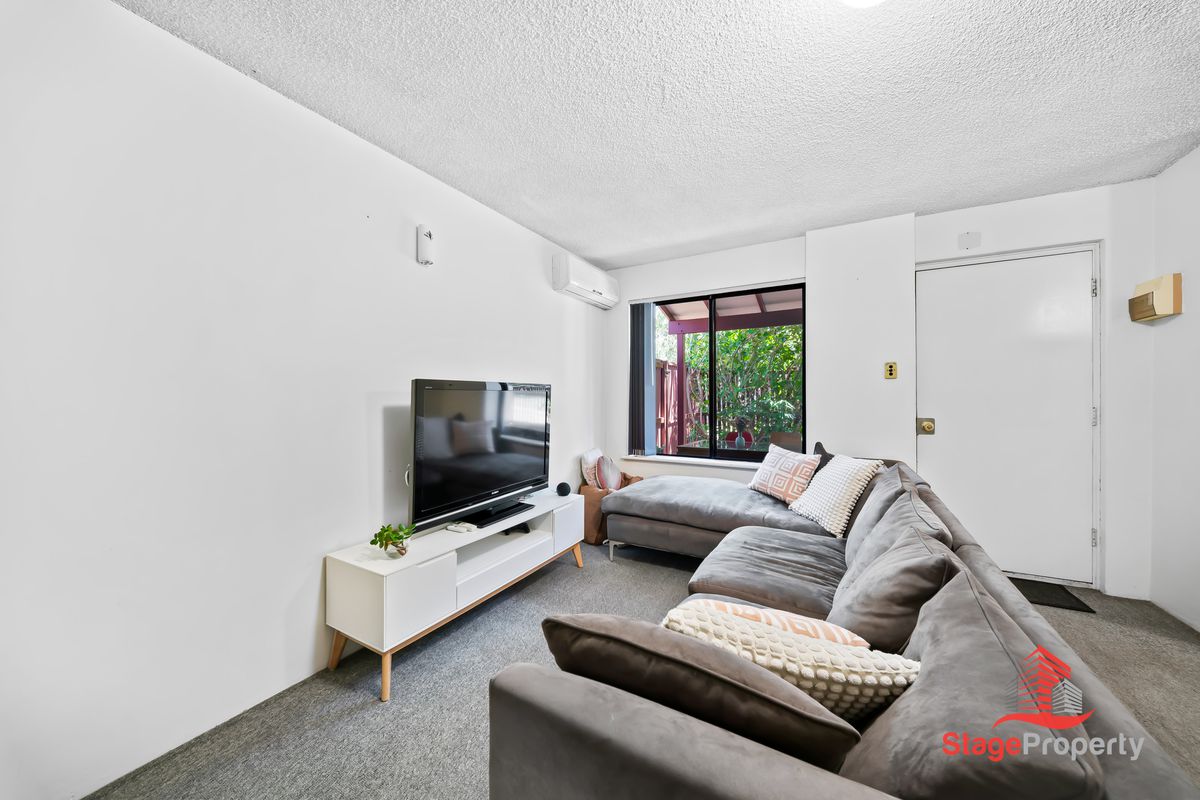 40 / 33 Farina Drive, Yokine