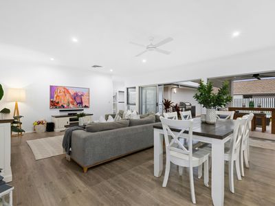 13 Macquarie Street, Wakerley