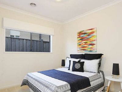 10 Baltic Circuit, Point Cook
