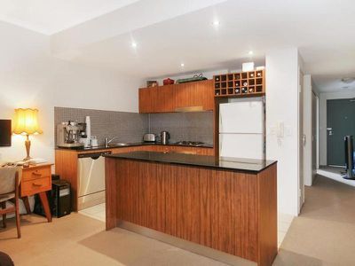 LG02 / 8 Loveridge Street, Alexandria