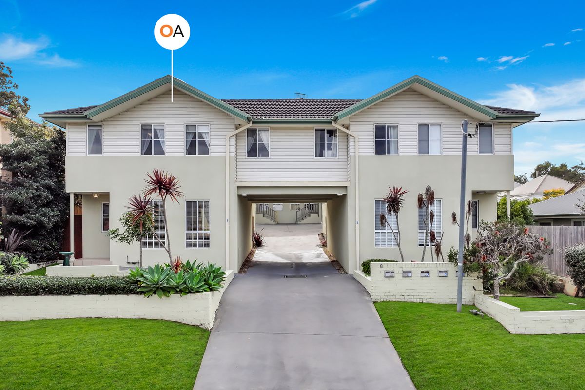 1 / 8 Anzac Avenue, Wyong