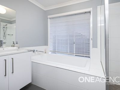 36 Cobbin Cct, Redbank Plains