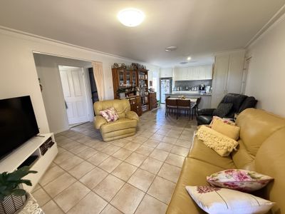 6 Collarene Avenue, Griffith