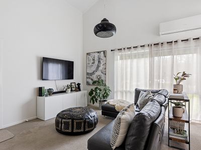 4 / 153 High Street, Seymour