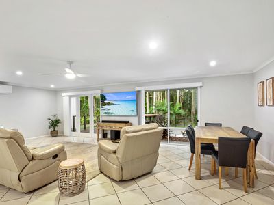 39 Stratford Park Drive, Pomona