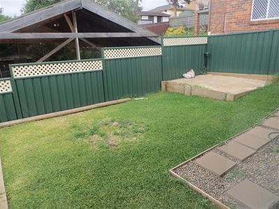 2 / 52 Springfield Avenue, Figtree