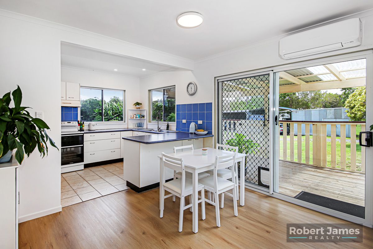 69 Green Gate Road, Cooroibah