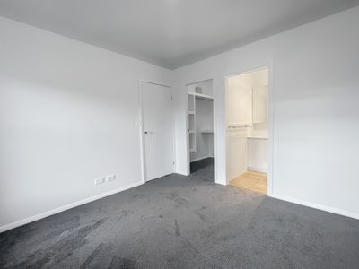 30 Manchurian Circuit, Dubbo