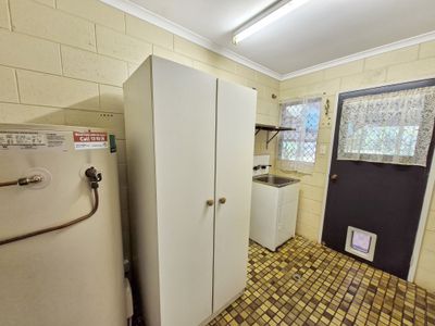 17 Viola Street, Atherton