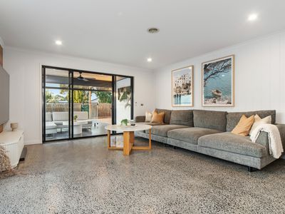 3 Dominic Mews, Somerville