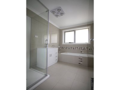 5 King Drive, Wynyard