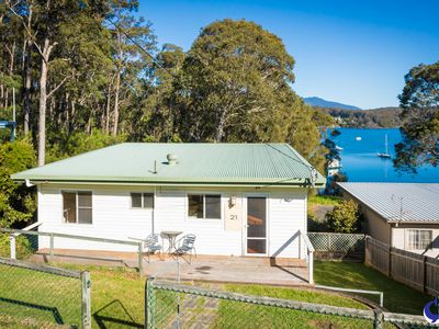 21 THE LOOP, Narooma