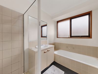 63 Huntington Drive, Hampton Park