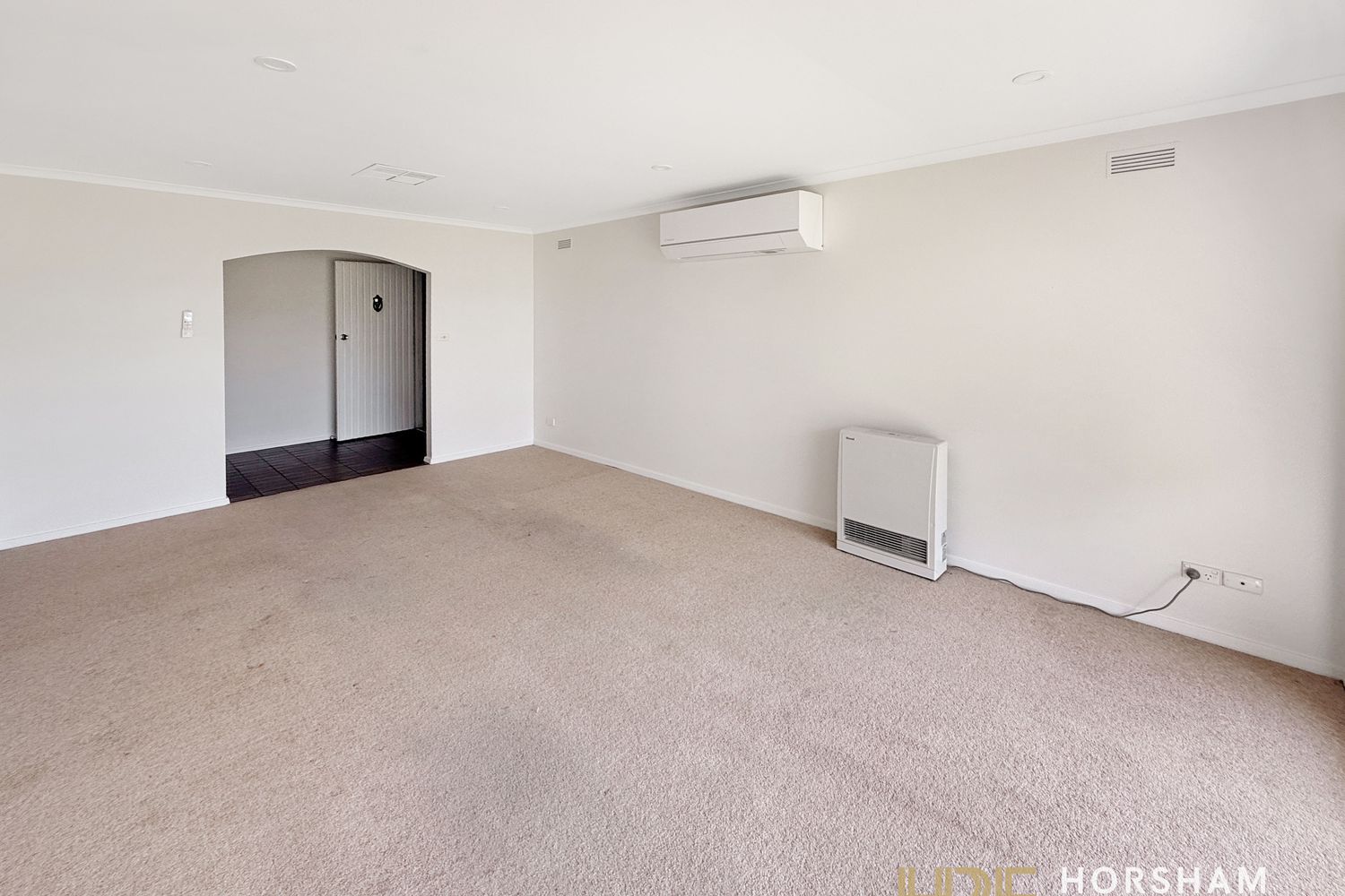 28 Derimal Street, Horsham