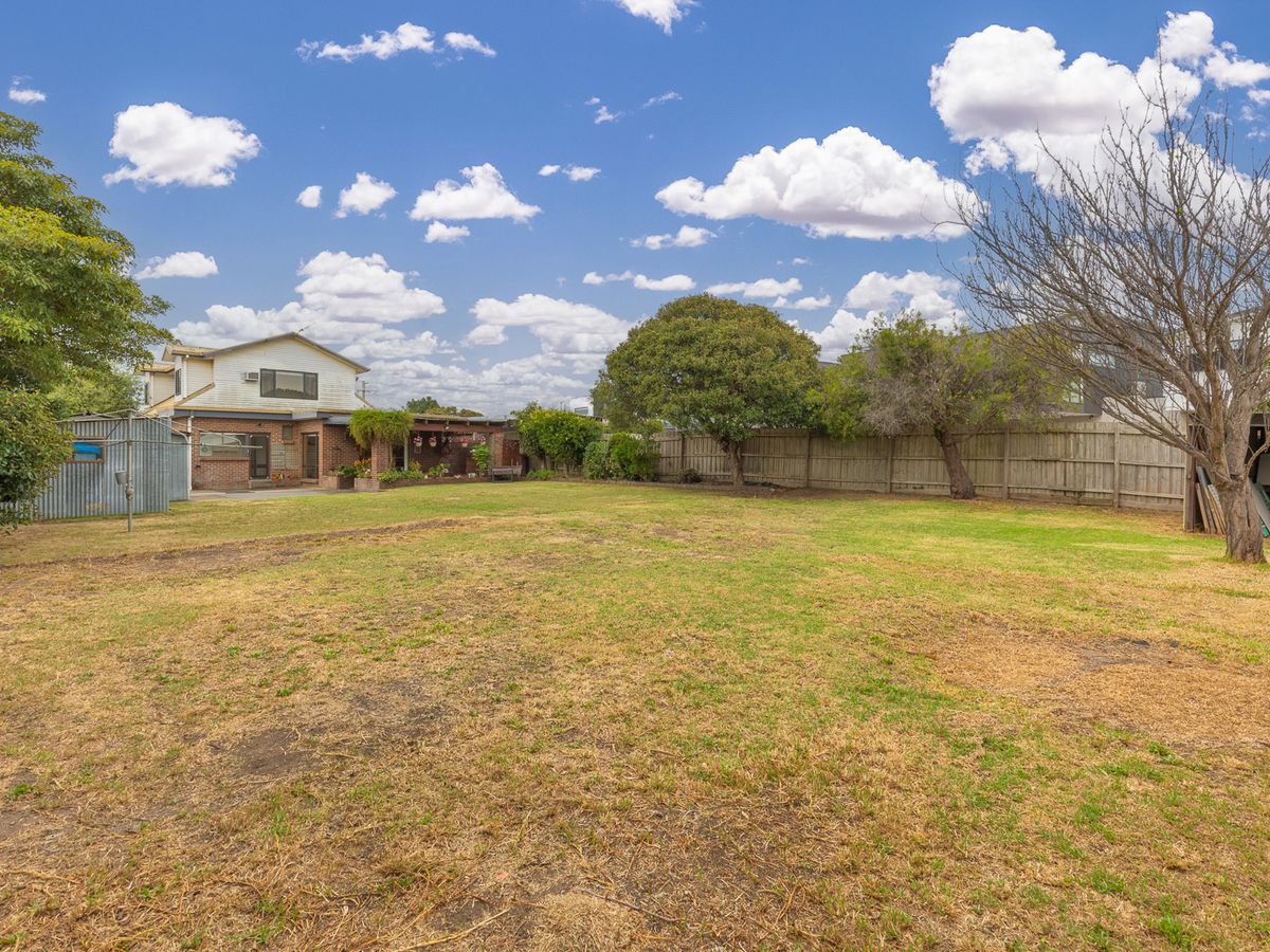 34 Sweeney Drive, Narre Warren