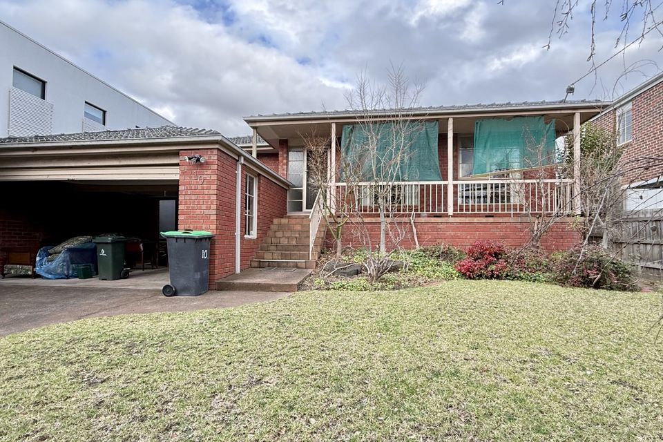 10 Bennett Street, Deepdene