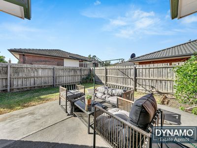 2 / 12 London Road, Broadmeadows
