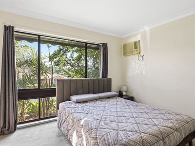 22 Leigh Crescent, Ulladulla