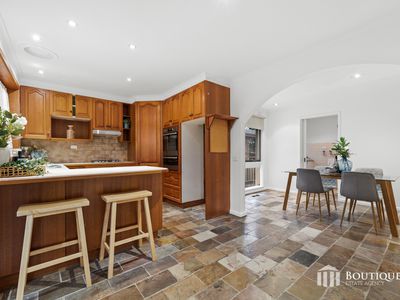 178 Outlook Drive, Dandenong North
