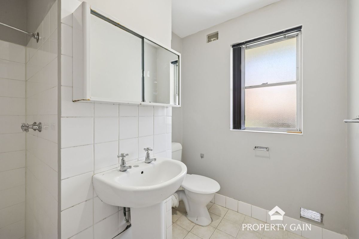 6 / 82 Broadway, Crawley