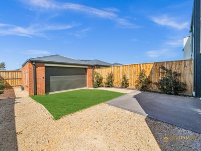 3 Prune Walk, Manor Lakes