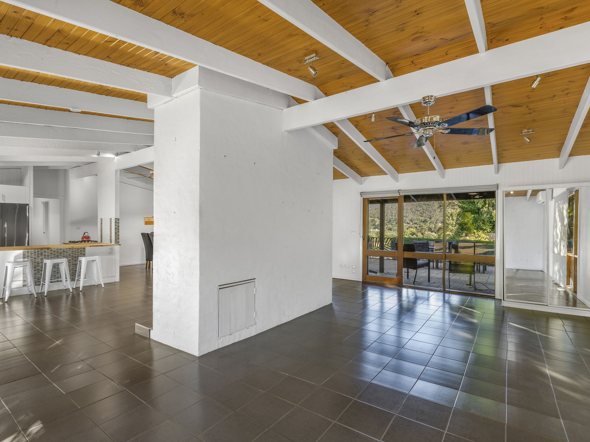 9 Braeside Court, Tawonga South