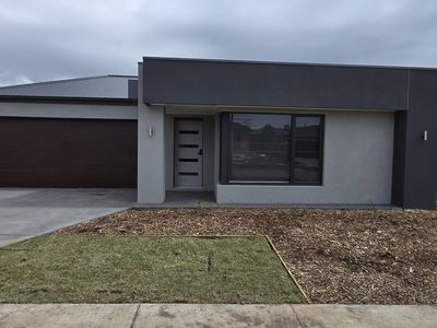 47 Skylark Drive, Winter Valley