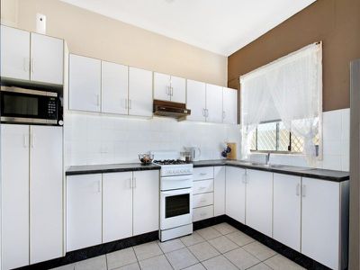 18 Third Avenue, Port Kembla