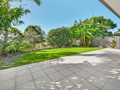 8 Hackney Court, Upper Coomera