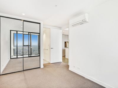 7202 / 462 Elizabeth Street, Melbourne