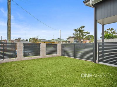1 / 18 Parkes Street, Oak Flats