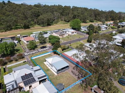 29 BROWN STREET, Mount Burr