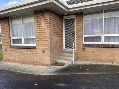 1 / 2 Peters Street, Mount Gambier