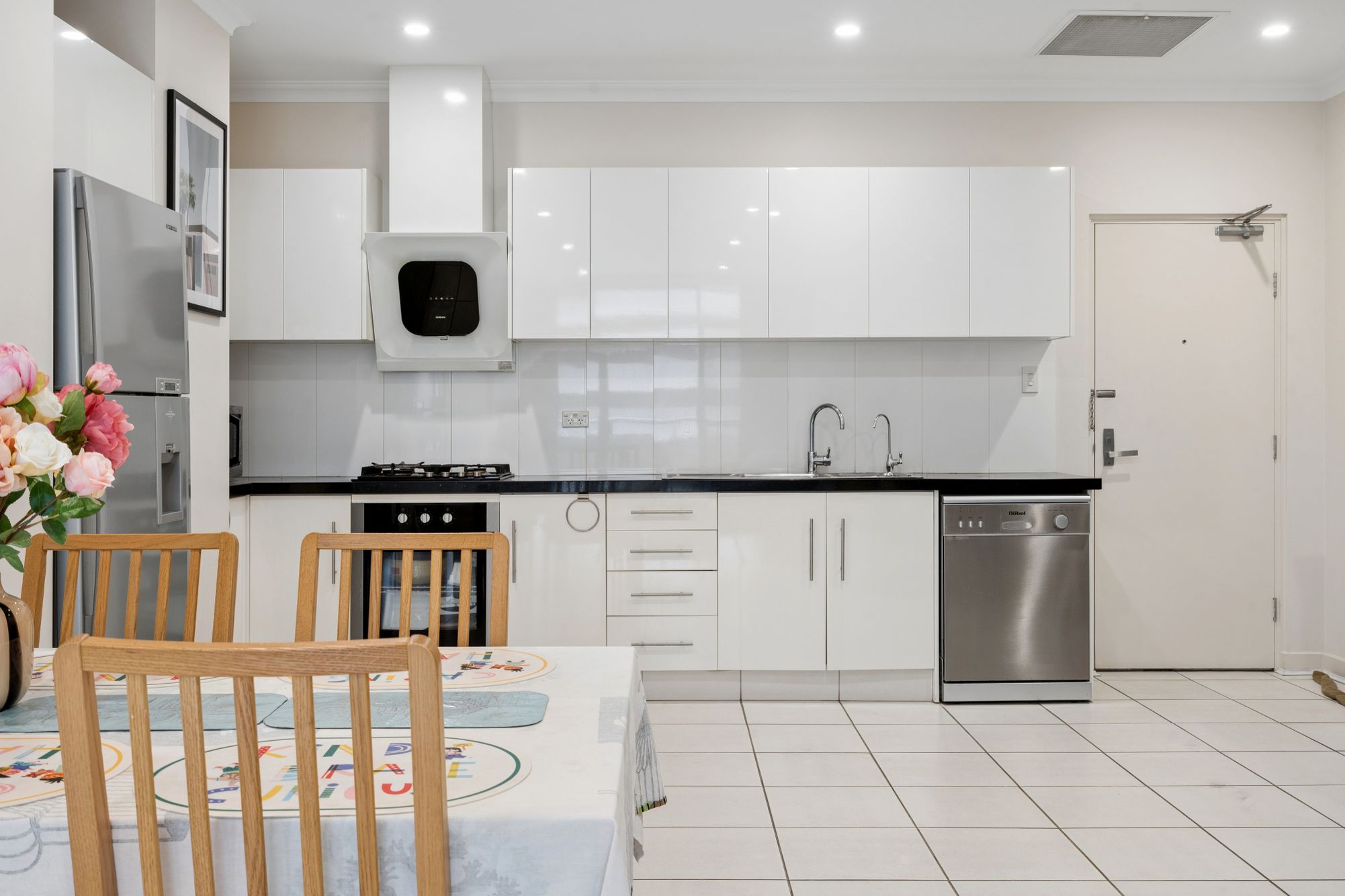 906 / 39 Grenfell Street, Adelaide