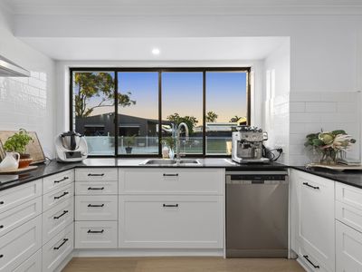 24 Catherine Street, Birkdale